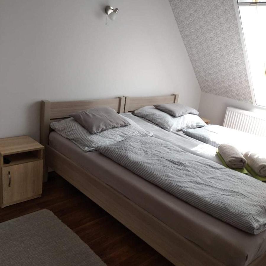 Tahiti Apartman Hajduszoboszlo Luaran gambar