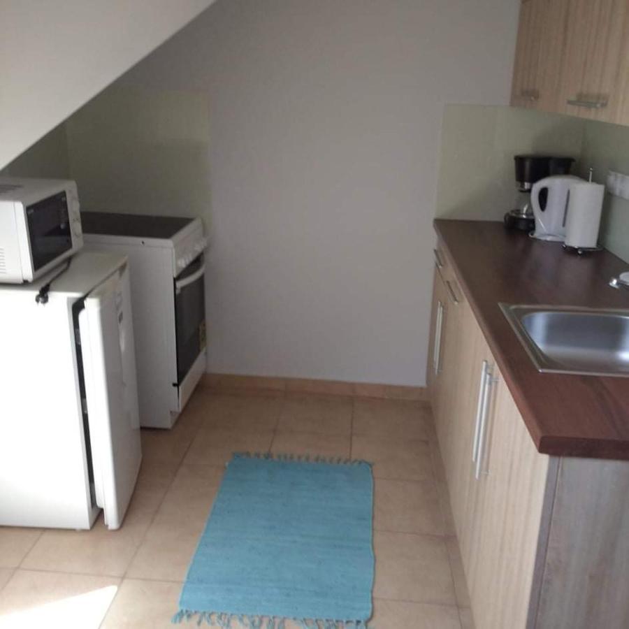 Tahiti Apartman Hajduszoboszlo Luaran gambar